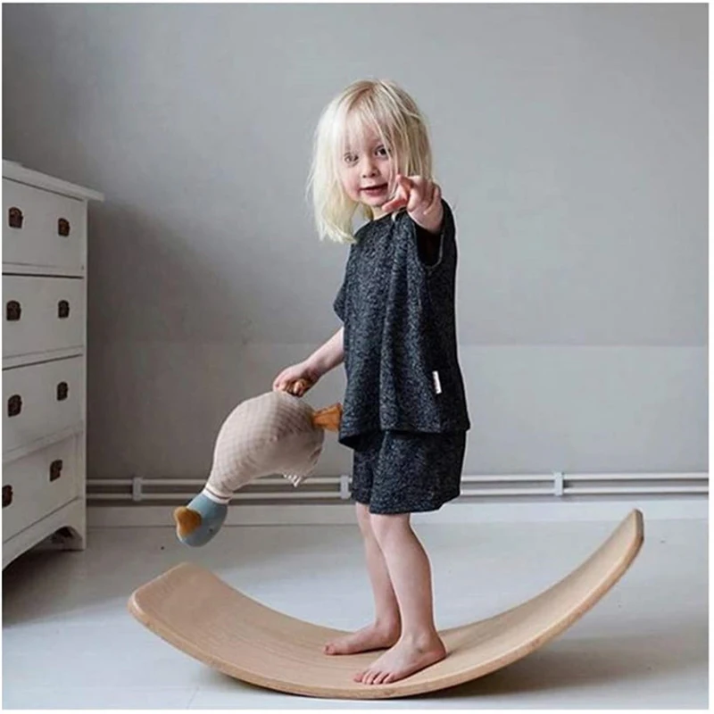 

Wooden children's educational training seesaw Wooden balance board Yoga practice bending board Baby balance training