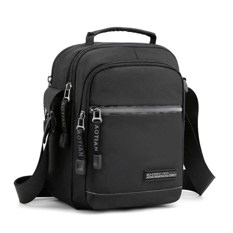 Hot Sale Men Shoulder Bag High Quality Boys Crossbody Bag Man Messenger Bag Nylon Waterproof Male Handbags Light Purse Bolsas