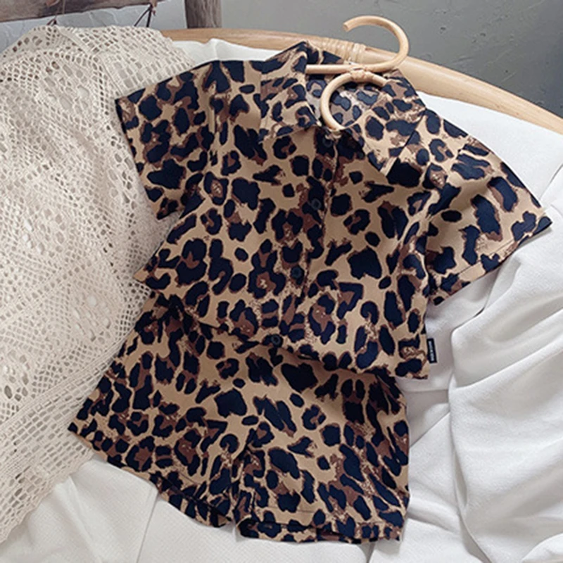 

Kids Leopard Vinage Casual Autumn Suits Loose Folds Lapel Blouse Tops+Short Pants Streetwear Girls Two Pieces Suits Clothes