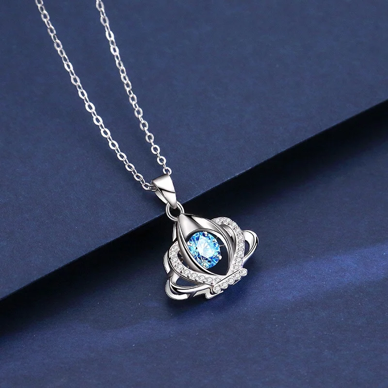 

Женская цепочка с подвеской в виде короны из циркония, серебро 925 пробы