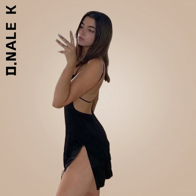 Sexy Backless Dress Women Fashion Retro Dress Sexy Bandage Spaghetti Strap Sling New Mini Dress Robe Beach Dress Party Night