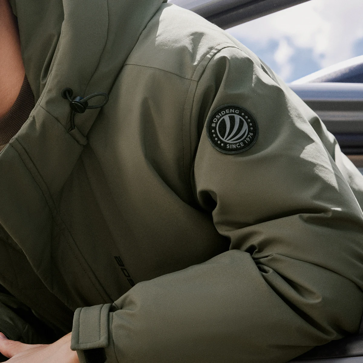 Зимняя пуховая куртка для мужчин BOSIDENG с капюшоном