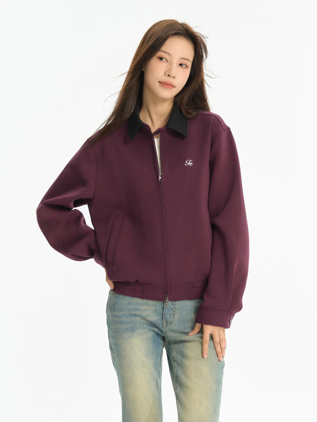 Куртка на молнии с вышивкой Tcpe