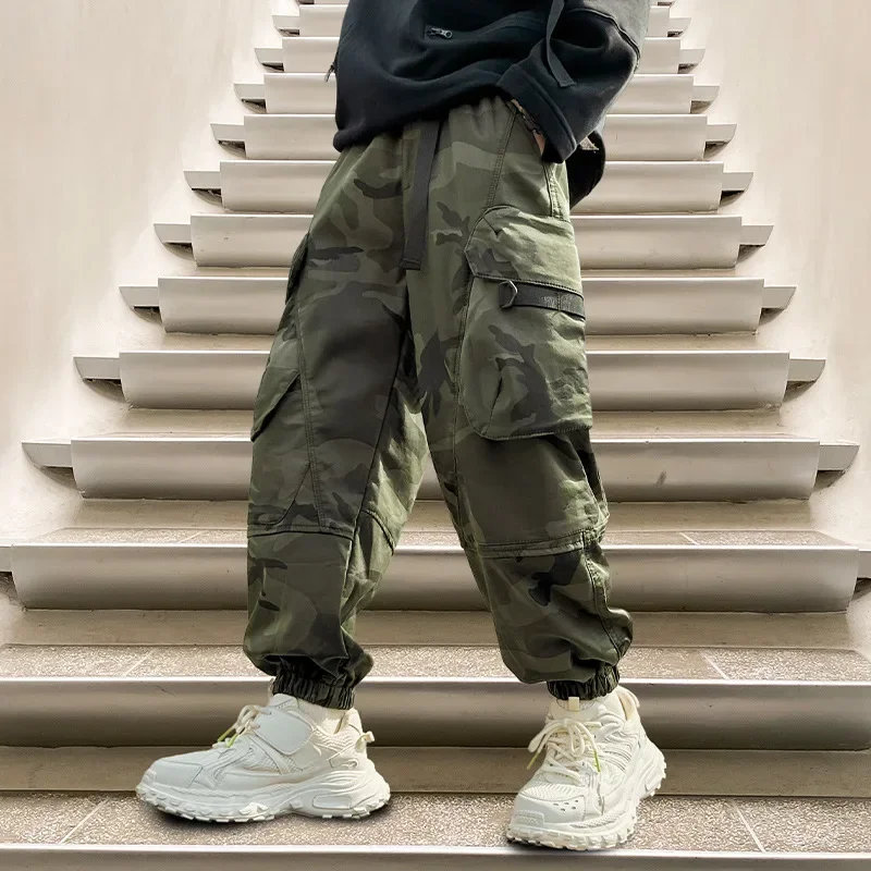 Брюки камуфляжные для мальчиков 4-14 лет с большими карманами