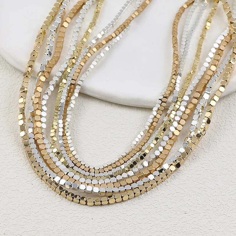 Гематит квадратная форма 2 мм 3 цвет в ассортименте