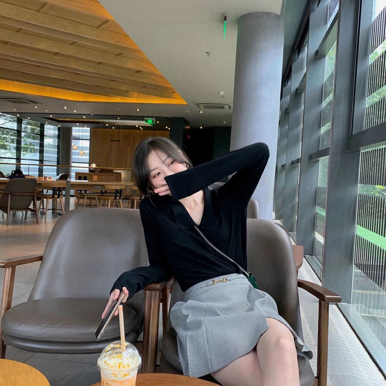 

A Short-sleeved women's new short-sleeved t-shirt women's short slim fit cotton tight spring and summer t sling vest long-sleeve