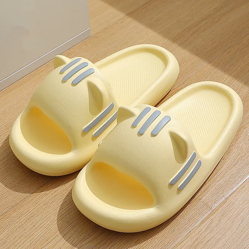 Cute Cat Sandals Women Men Summer Home Shoes Soft Thick Sole Indoor Bathroom Slides for Couples Cartoon Beach Slippers