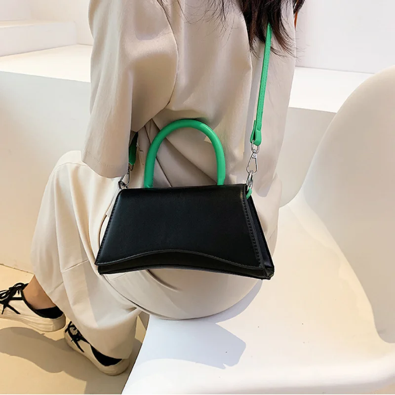 

Contrasting Color Small Square Bag 2023 New High-quality Ladies Luxury Casual Simple Shoulder Bag Trendy Fashion Messenger Bag