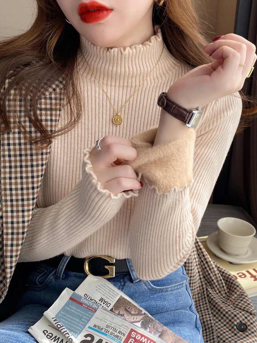 Белый свитер нижняя рубашка женская осень и зима 2024 новая внутренняя одежда