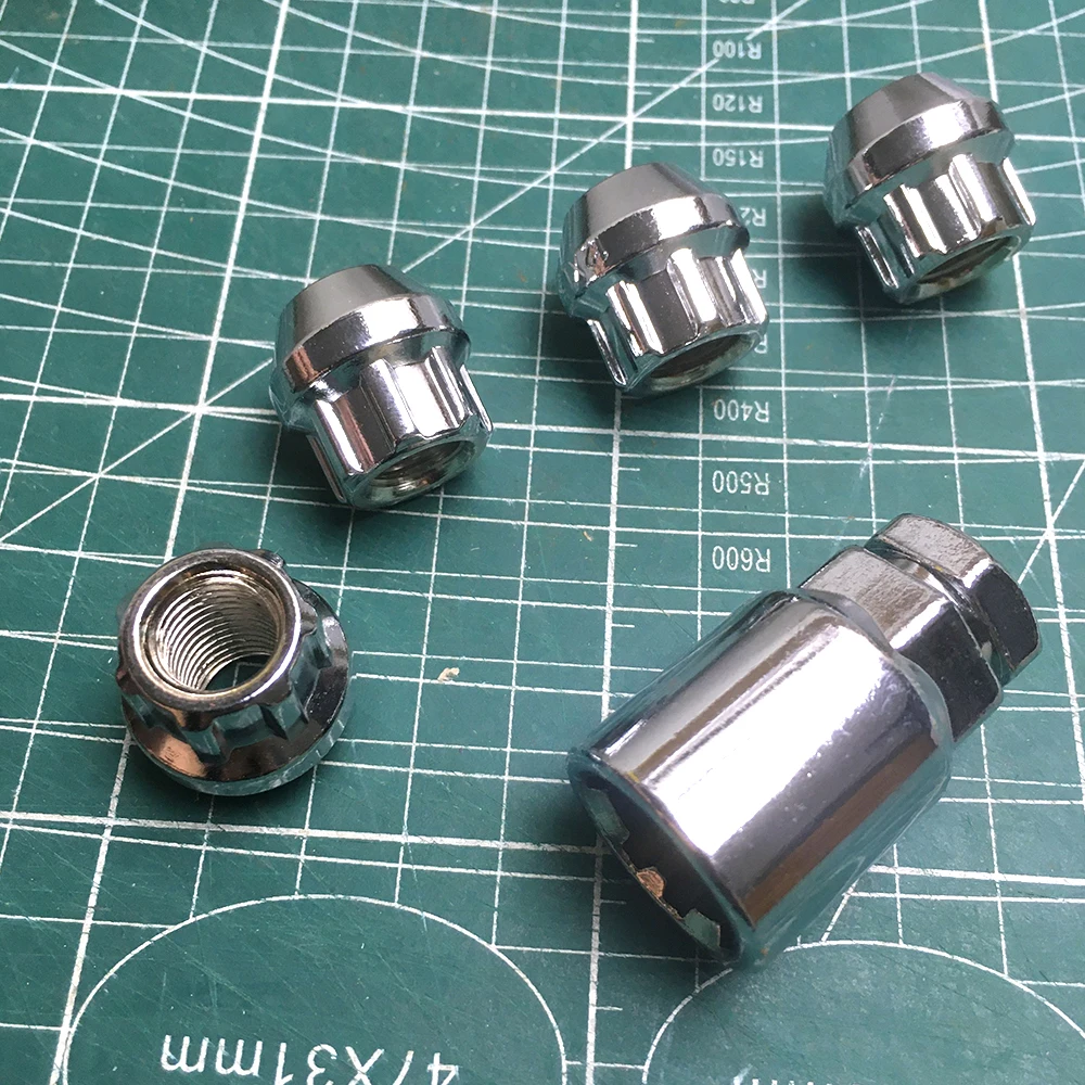 

Гоночные гайки с наконечником 4 шт./компл., 12x1,5, винтовая колесная гайка, Модифицированная колесная гайка, серебристые, хромированные автомо...