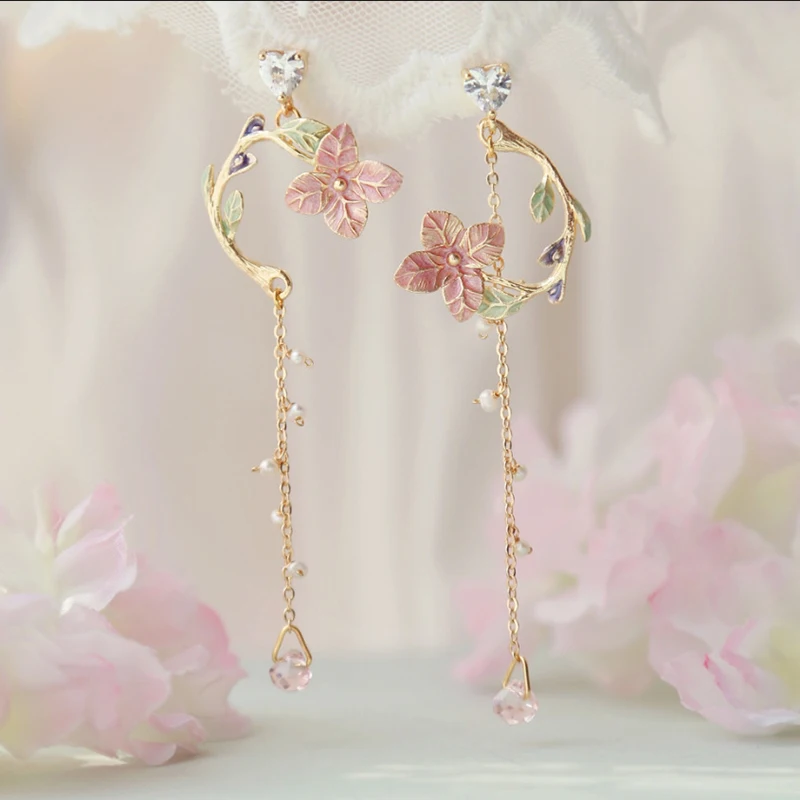 

New Korean Flower Asymmetrical Dangle Earrings For Women Long Tassel Butterfly Imitation Pearl Cat Drop Earring Party Jewelry