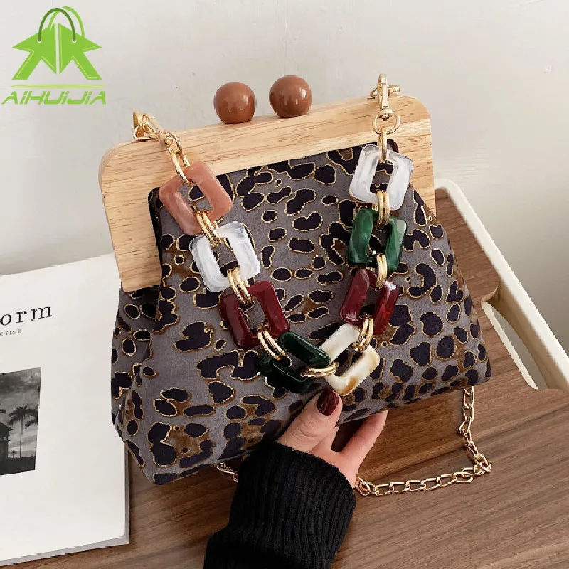 

Роскошная сумка через плечо с цепочкой для женщин, новинка 2022, Высококачественная сумка на плечо, дизайнерская модная леопардовая женская с...