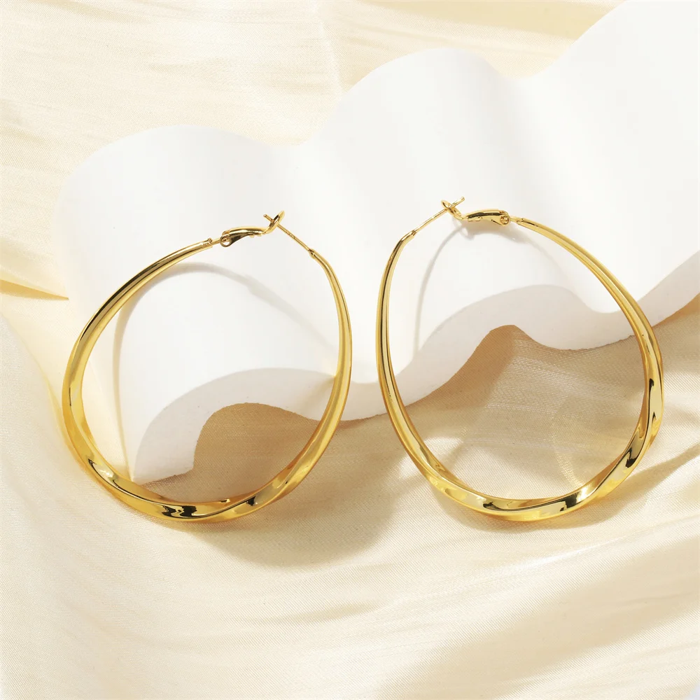 

1Pair Exaggerated Big Circle Hoop Earrings For Women Girls Fashion Statement Earrings Pendientes Party Jewelry Gift New Arrivals