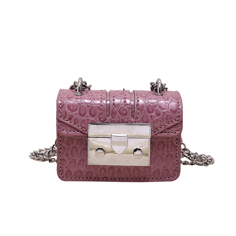 Женская сумка 2024 трендовая женская на плечо с цепочкой мини-летние сумки через