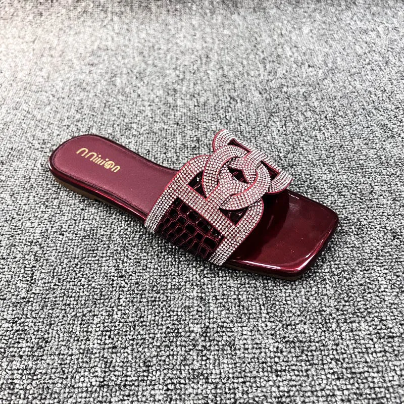 Модные женские тапочки 2023 роскошные дизайнерские сандалии на плоской подошве с