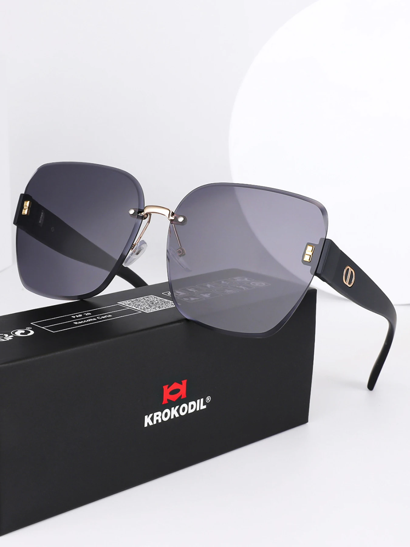 Женские квадратные солнцезащитные очки Krokodil 2024 защита от UV400 антибликовая