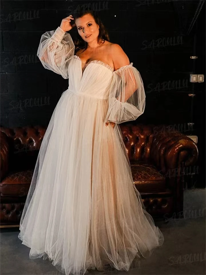 Платье свадебное со съемными пышными рукавами ТРАПЕЦИЕВИДНОЕ с открытыми