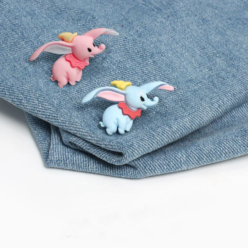 Disney Dumbo resin Pin Anime Lapel Pins for Backpacks Cute Things Badges on Backpack Brooch for Clothes Jewelry Accessories
