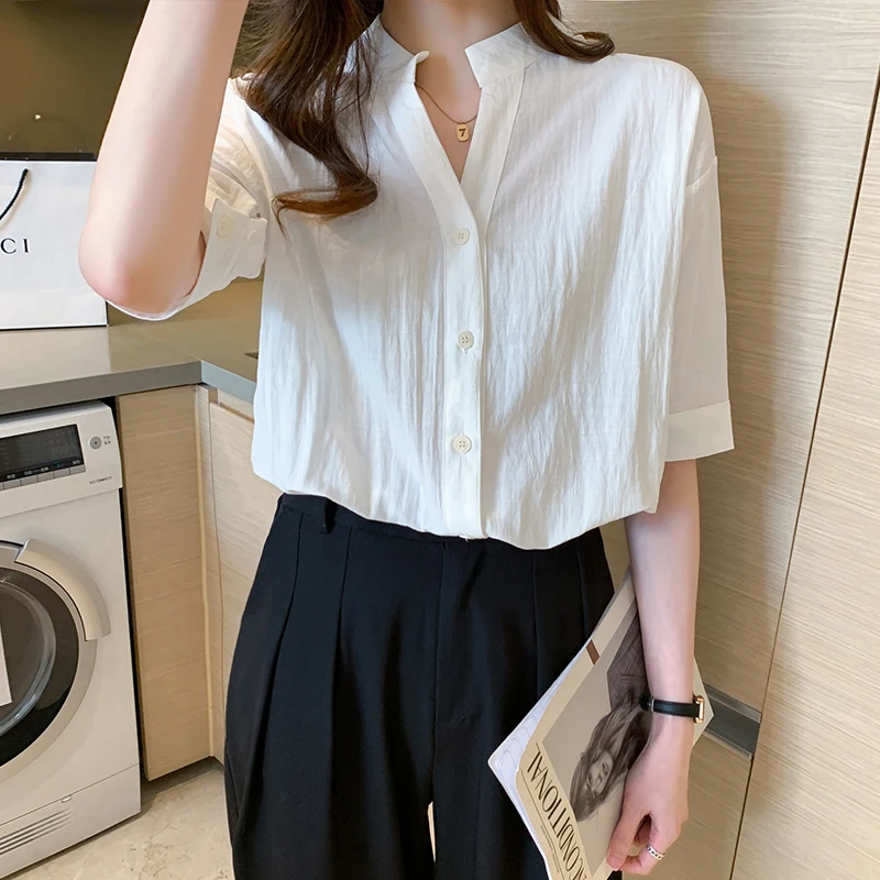 

Half Sleeve Summer Women Shirts Blouses 2022 Summer Korean Fashion White Polyester Cotton Ladies Tops For Ages 18-35 Years Old