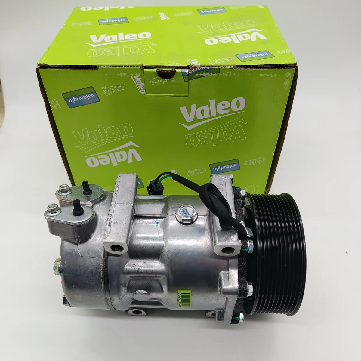 Детали грузовика подходят для SCP 1888032 Компрессор кондиционера 10ПК VALEO