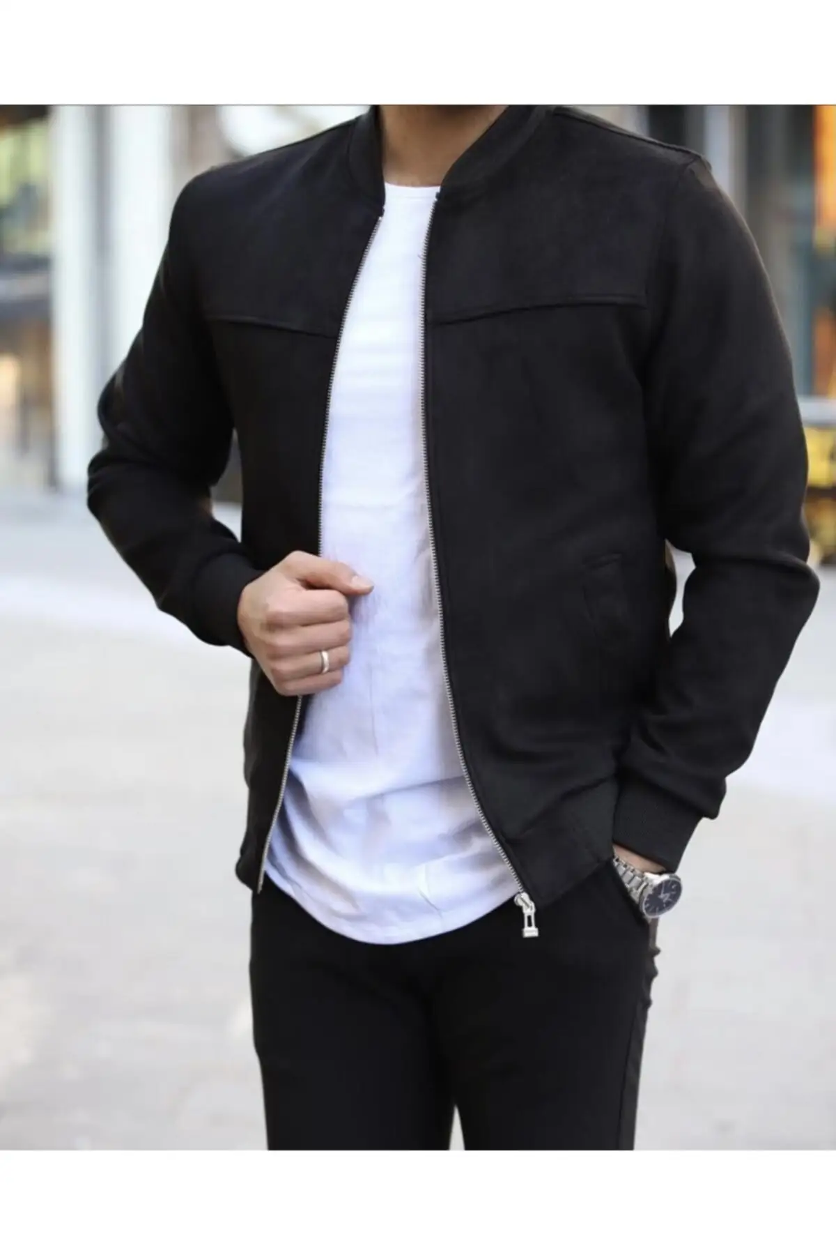 

Men's Black Seasonal Suede Jacket