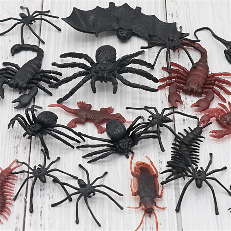 

50pcs/lot Lifelike Model Simulation Fake Rubber Scorpion Mouse Cock Cockroach Roach Bug Roaches Toy Prank Funny Trick Joke Toys