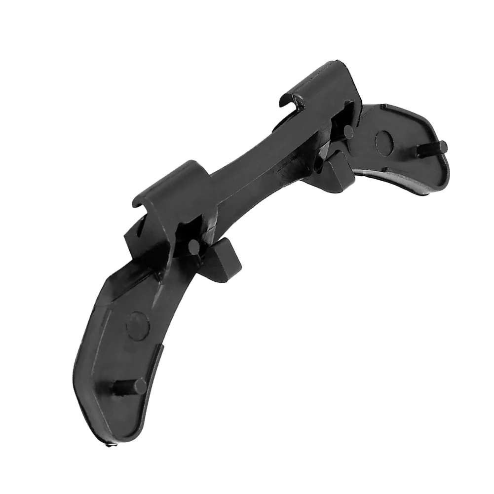 

Car Accessories HINGE BRACKET FUEL FLAP For VOLVO V70 S60 S80 XC90 HINGE BRACKET PETROL DIESEL PLASTIC Brand New