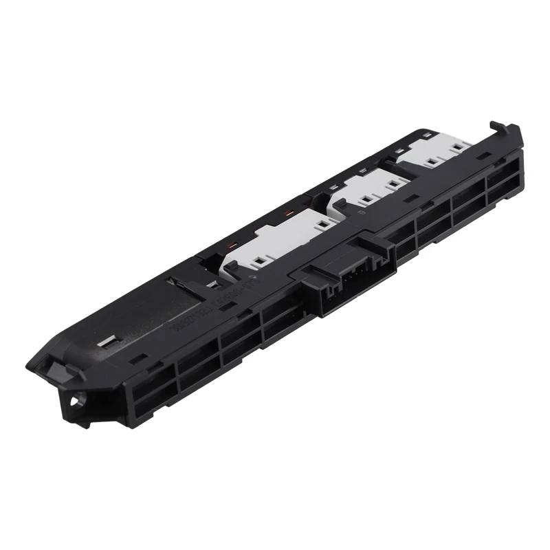 Кнопка PDC PLA AUTO 360 для помощи при парковке используется VW Passat B8 вариант Arteon