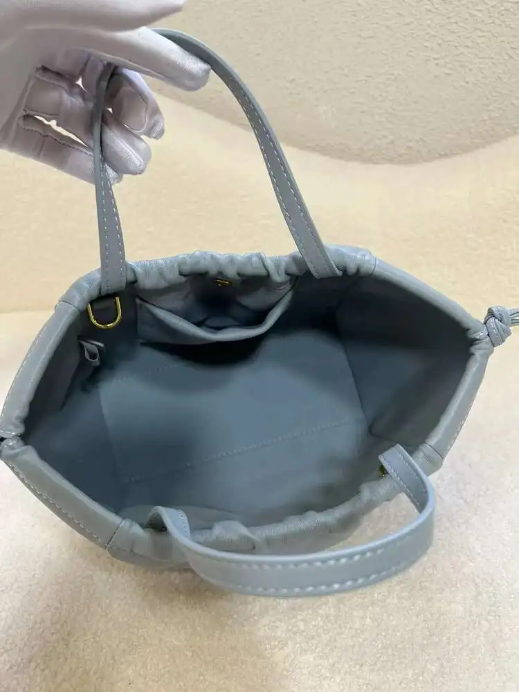 точная копия 1:1 22*15*17 См.В Стиле Женская Рюкзак Модная Кожаная Сумка Прочный И