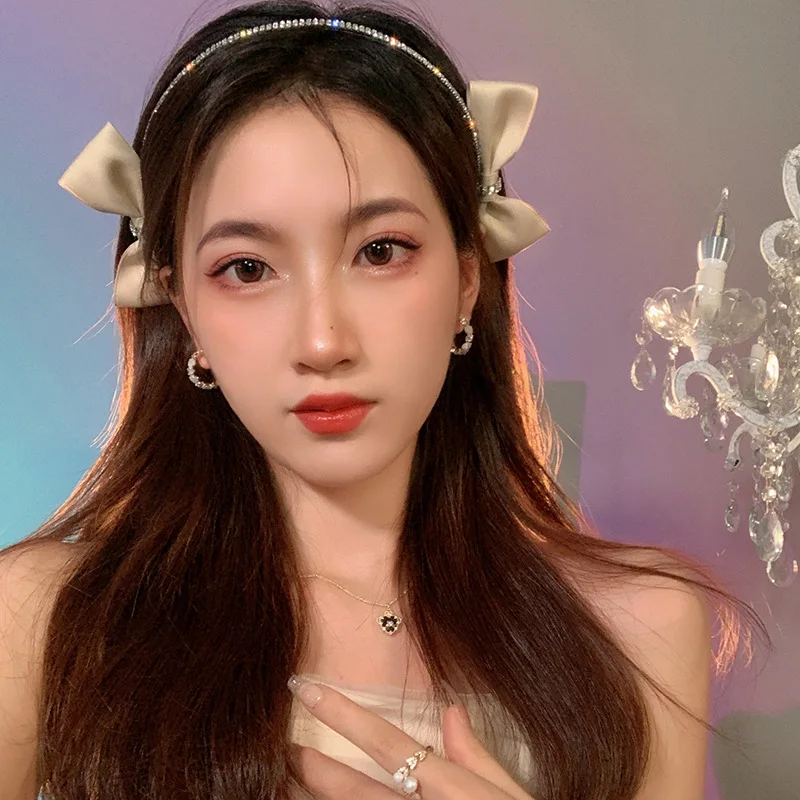 

Full Diamond Headband for Women Rhinestones Bow Tie Hair Accessories Hairband Hairpin Hair Pin Hair Clip Hairclip Jewelry Baffle