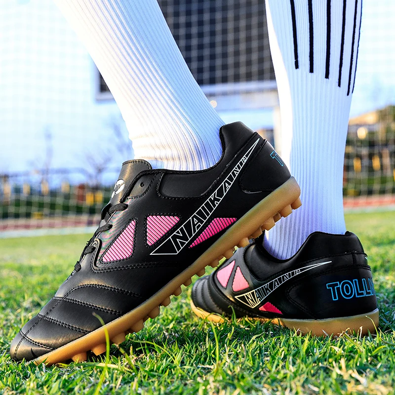 2023New Football Boots Men Wholesale Soccer Shoes Children TF Football Sneaker Women Futsal Training Shoes