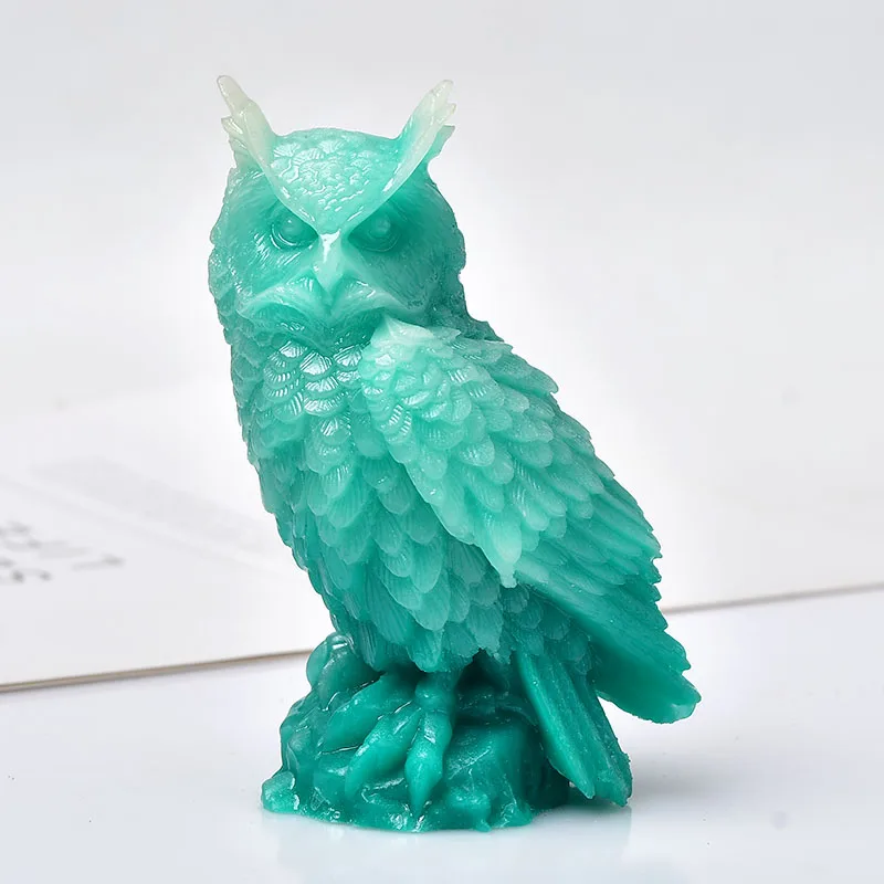 

1 Piece Moonstone Owl Animal Sculpture Hand-Decorated Silicone Art Deco Sculpture Christmas Home Gift Decoration