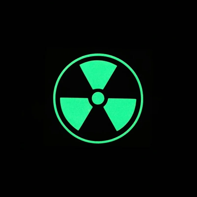 

Автомобильные наклейки, предупреждение о радиации, опасности, опасности, опасности, предупреждающий знак, светоотражающее украшение для крышки топливного бака, мотоциклы, ноутбук, Ipad D2