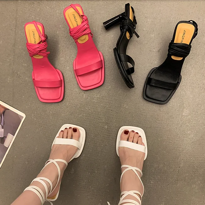 

Женские босоножки с открытым носком, на высоком каблуке-шпильке, с ремешком на щиколотке и стразами, большие размеры, лето 2022