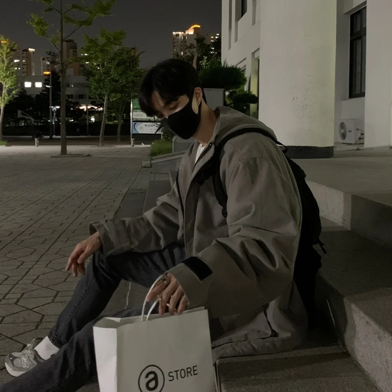 Winter Jacket Men Warm Fashion Thickened Pocket Hooded Jacket Men Streetwear Korean Loose Thick Short Coat Mens Parker Clothes