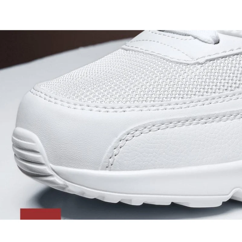 

Женские и мужские кроссовки VIP LINK 0590