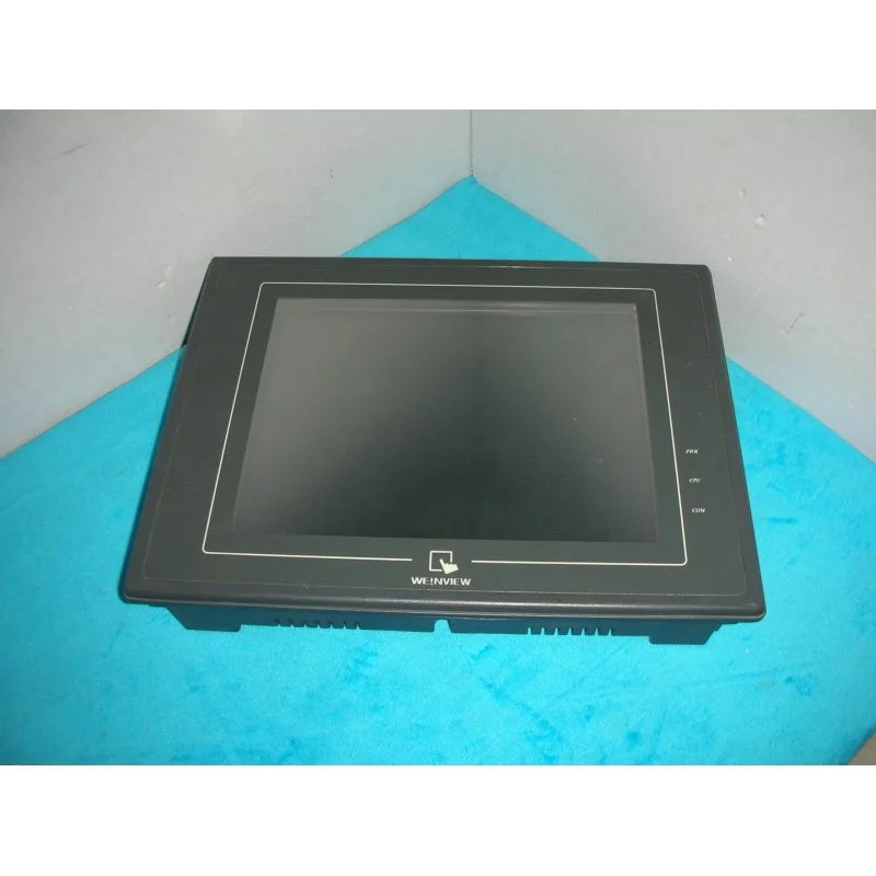 

Разборка оригинального сенсорного экрана weinview MT510TV4WV