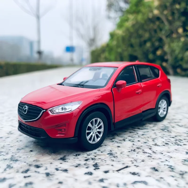 Фото Модель автомобиля WELLY 1:36 Mazda CX-5 Hybrid, имитационная, из сплава, миниатюрная, для сцен, ручной работы, игрушка, подарок на праздник, коллекционная №1