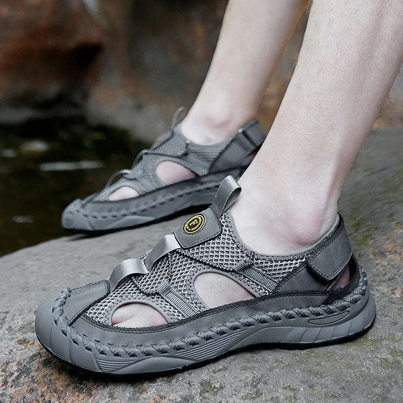 Light Men's Shoes Mesh Sandals Outdoor Sports and Leisure Beach Shoes Comfortable Low-top Set Toe Toe Hiking Large Size 46 47