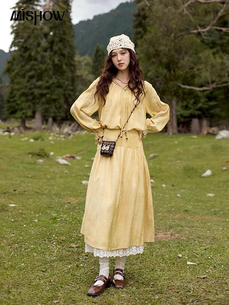 Женская кружевная юбка с рукавами-лепестками и V-образным вырезом