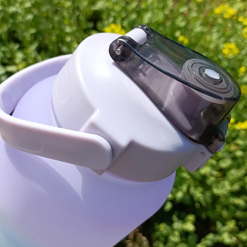 Новинка Herbalife Nutrition 2000 мл градиентный спортивный чайник для занятий спортом на