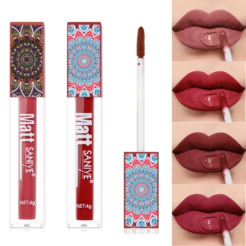 Матовый блеск для губ телесного цвета с богемным узором водостойкая жидкая