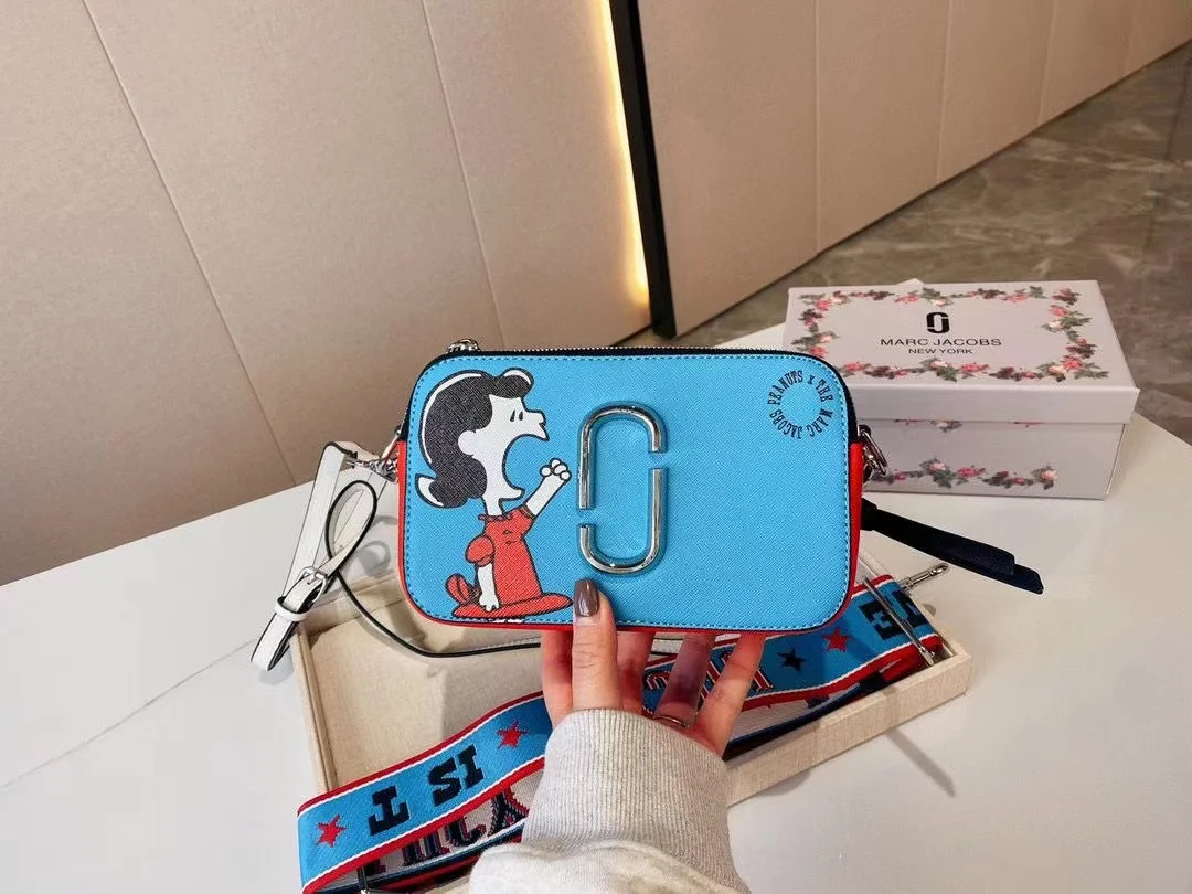 

2022 fashion camera bag messenger bag ladies shoulder bag