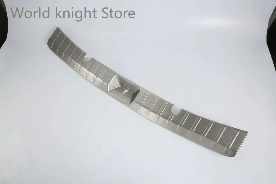 

Suitable for 2018 Subaru XV built-in rear guard, trunk tailgate trim