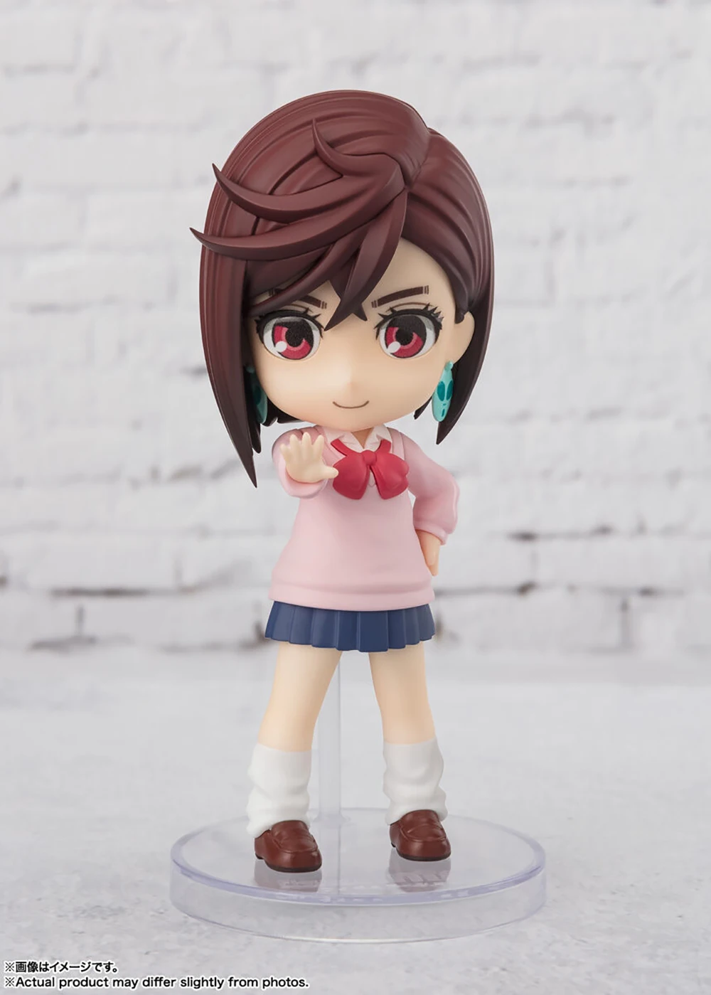 Модель Bandai Figuarts Mini Dan Da Takura Ken Ayase Momo