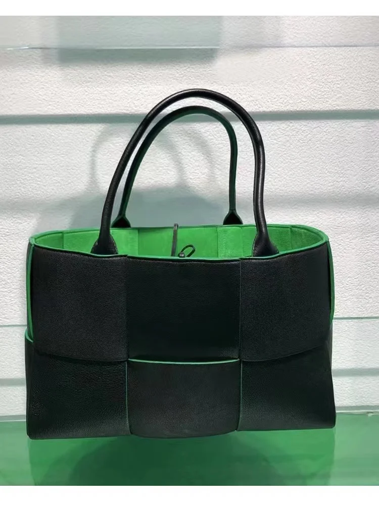 

Сумка ручной работы, новинка 2023, вместительная Наплечная Сумка с накладной, кожаная элегантная сумка для покупок