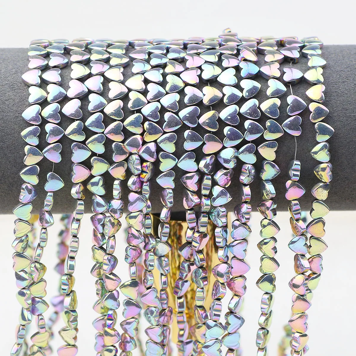 Фиолетовый красочный изогнутый горизонтальный отверстие персиковое сердце