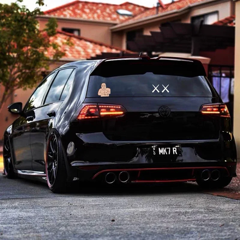 Рисунок 3 - Персонализированные креативные наклейки на автомобиль