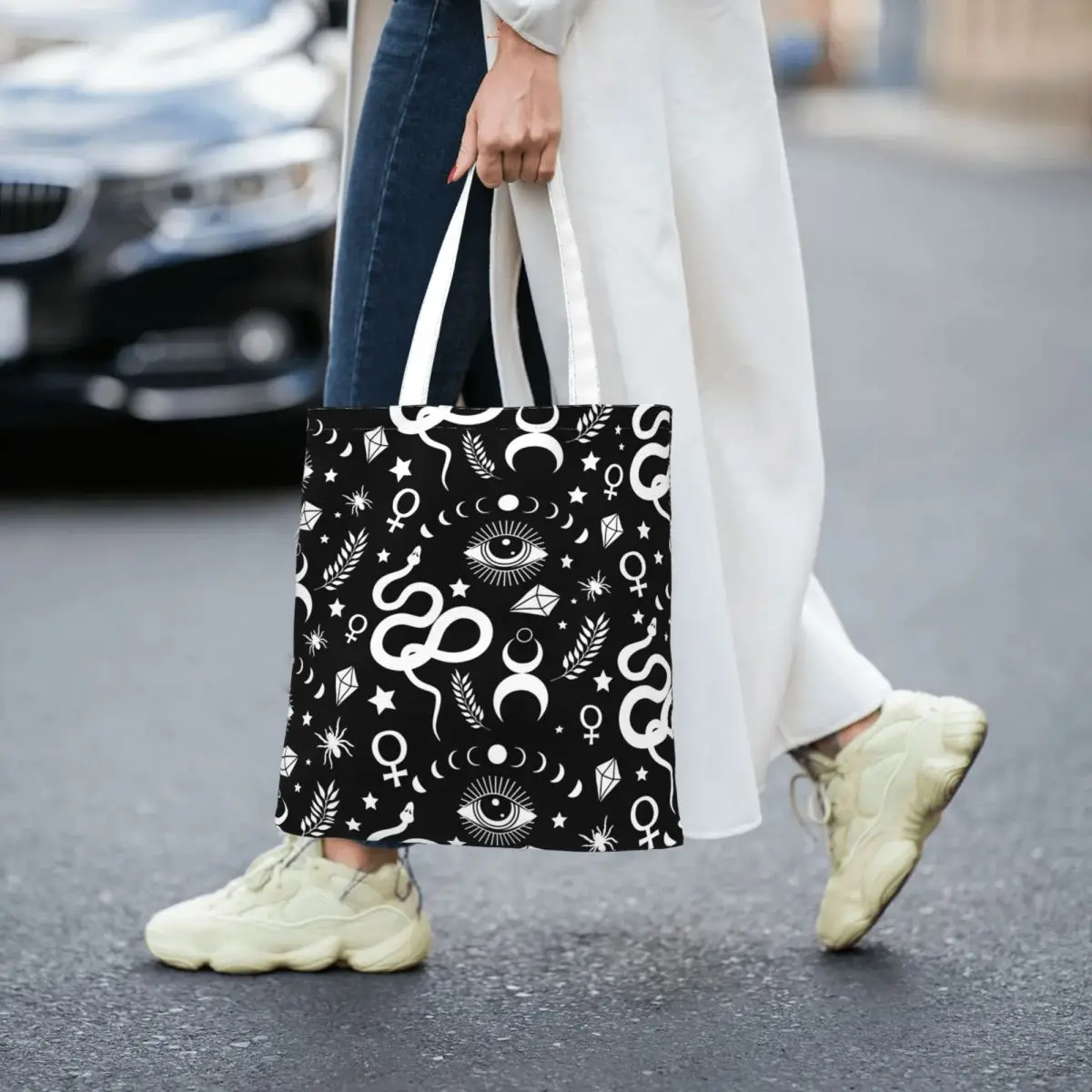 Купи Modern Witch Occult Symbols Black & White Totes Canvas Handbag Women Canvas Shopping Bag за 490 рублей в магазине AliExpress