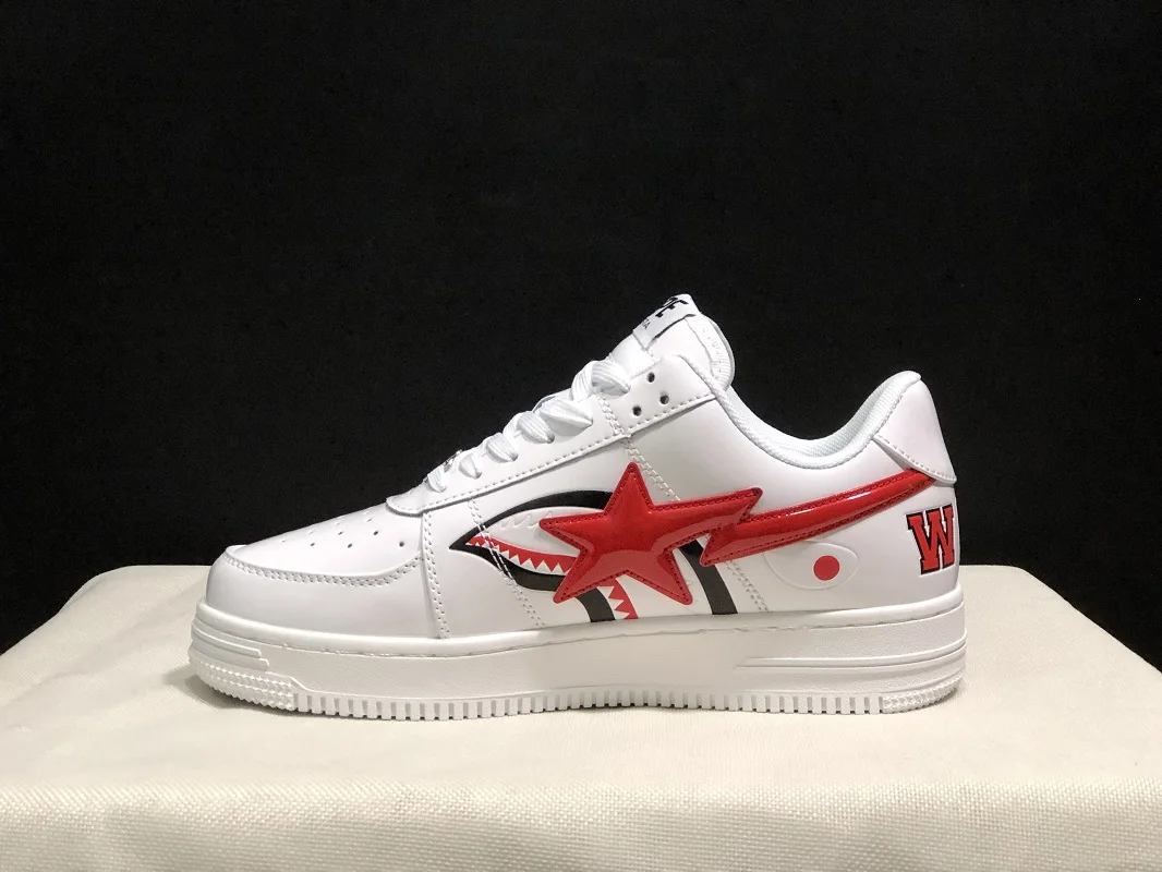 

New Model Bapestalow Men Bathing Apes Shoes Women Low Top Trend Fashion Black Green Patent Breathable Classic Retro Sneakers